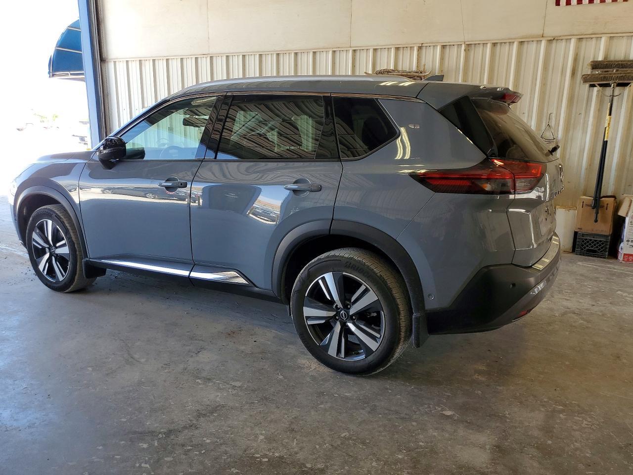 5N1BT3CA7NC721004 2022 NISSAN ROGUE photo no. 2