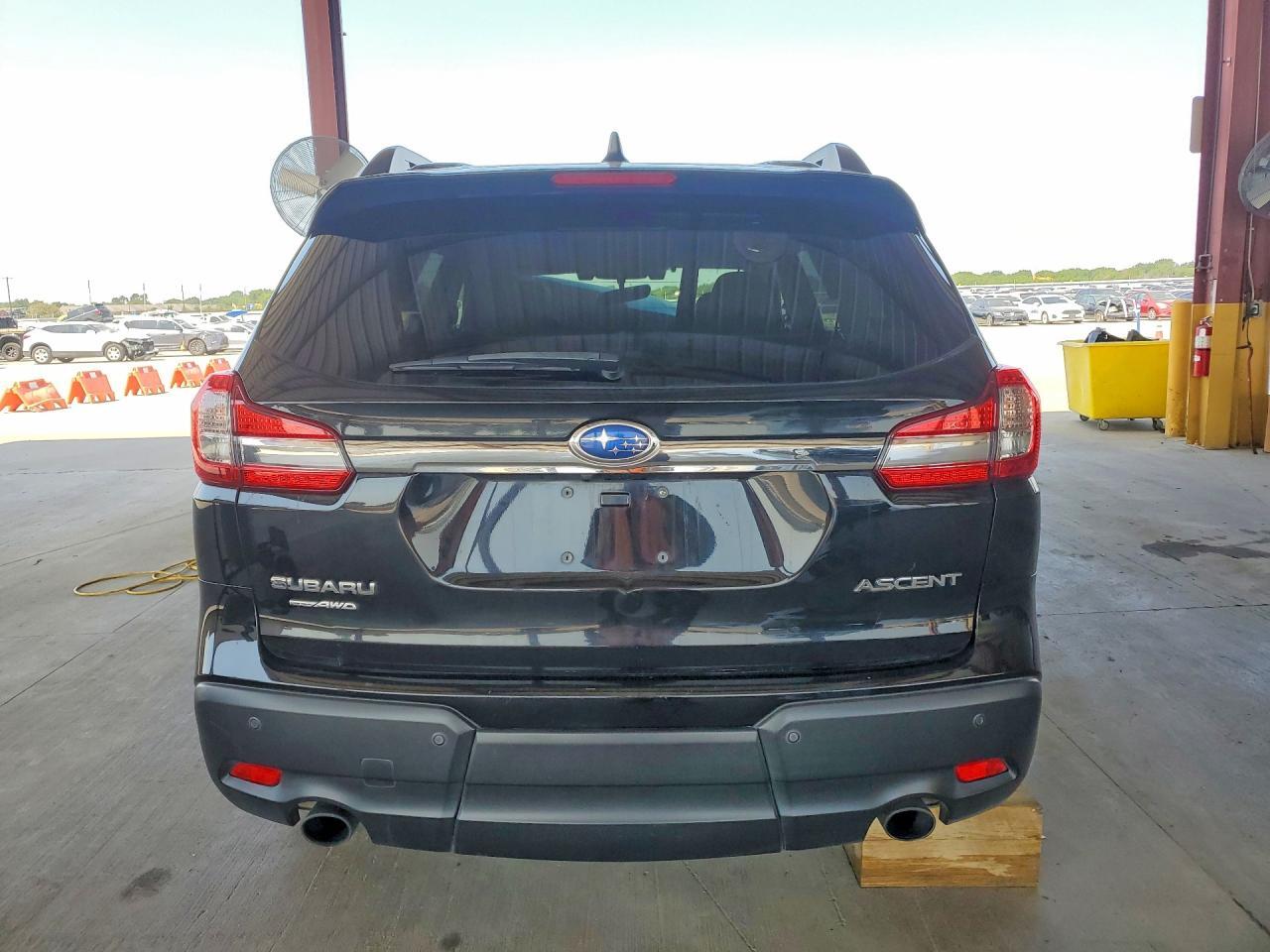 2022 SUBARU ASCENT PREMIUM — Фото 6 из 12