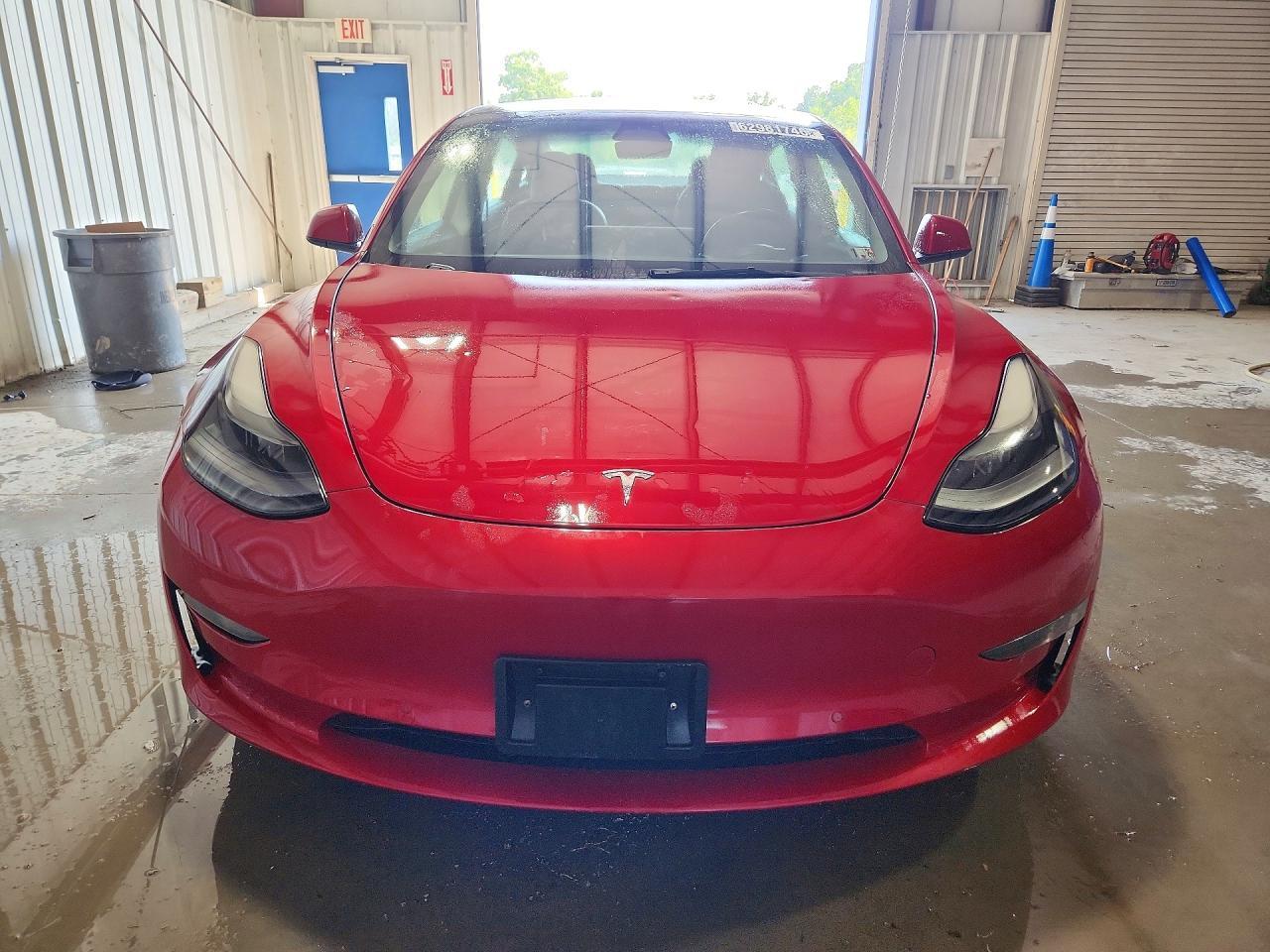 2022 TESLA MODEL 3 — Фото 5 из 12