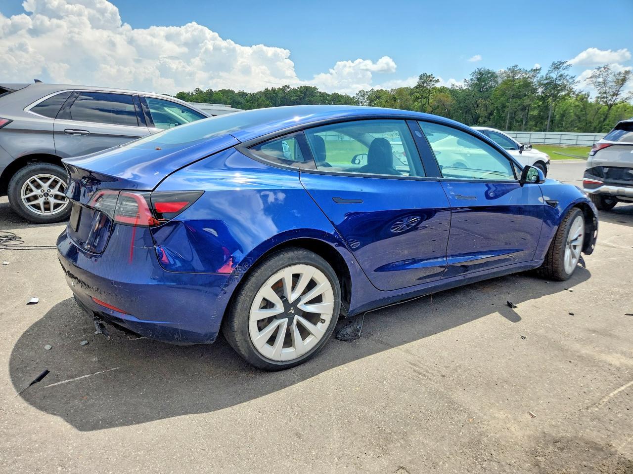 2022 TESLA MODEL 3 — Фото 3 из 12