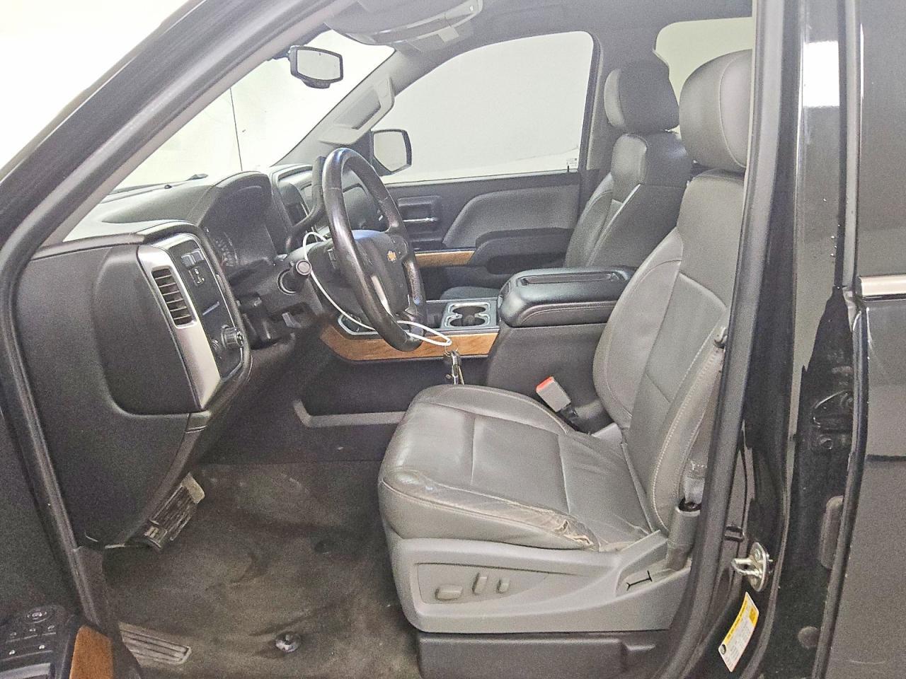 2015 CHEVROLET SILVERADO C1500 LTZ — Фото 7 из 12