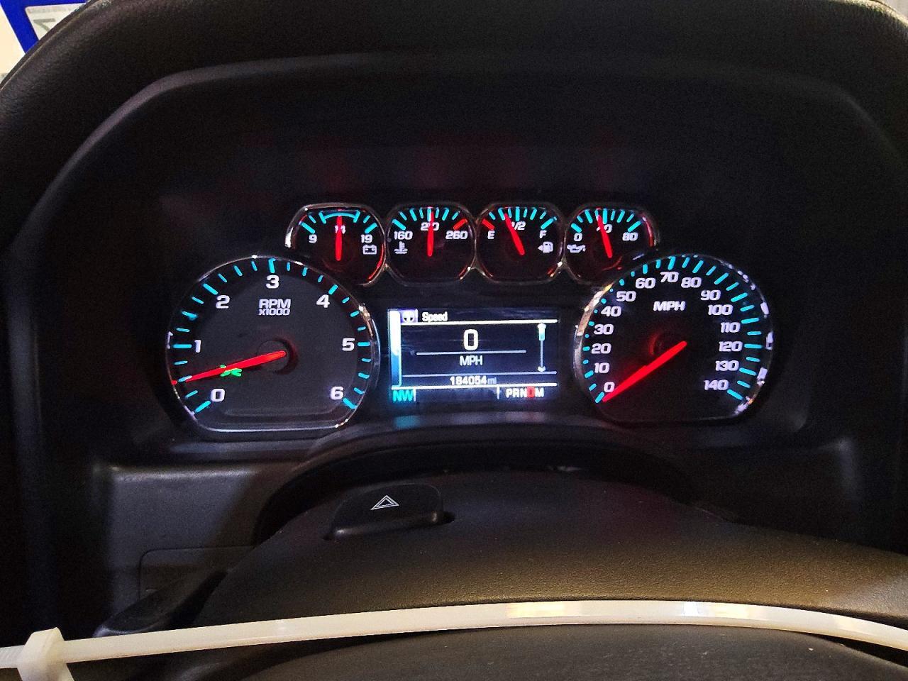 2015 CHEVROLET SILVERADO C1500 LTZ — Фото 9 из 12
