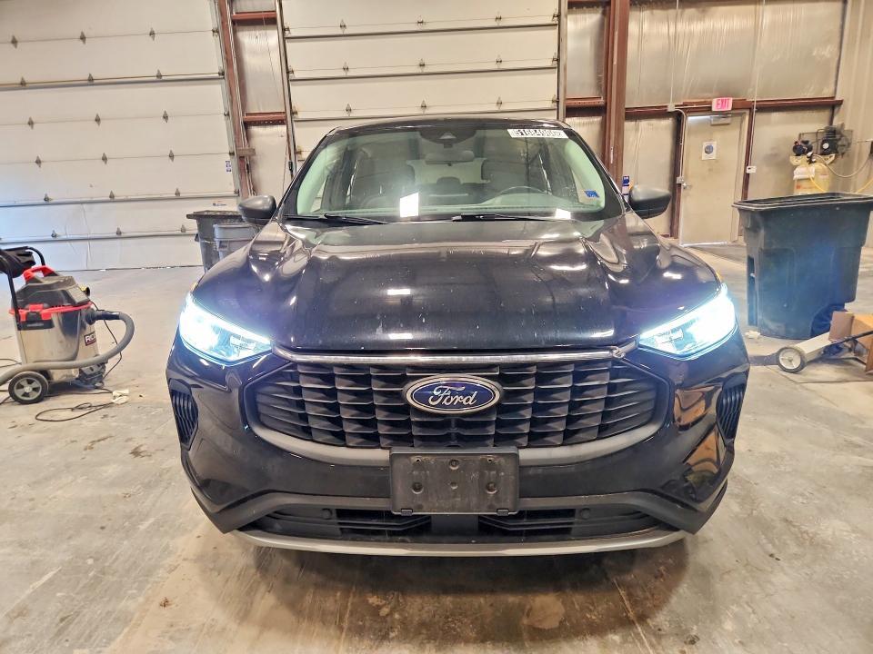 2023 FORD ESCAPE ACTIVE — Фото 5 из 12