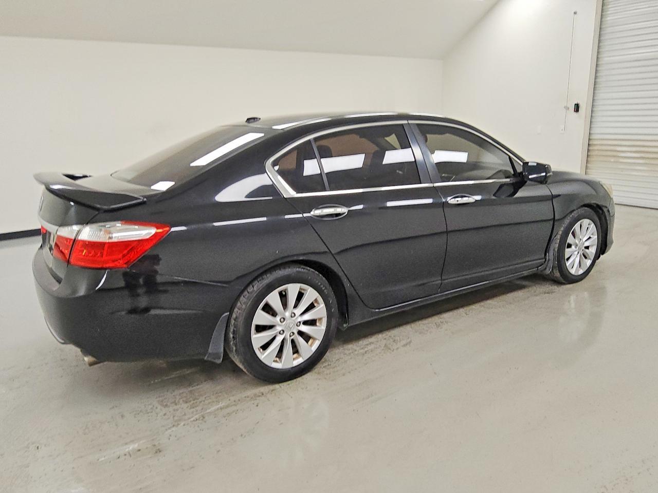 2015 HONDA ACCORD EXL — Фото 3 из 12