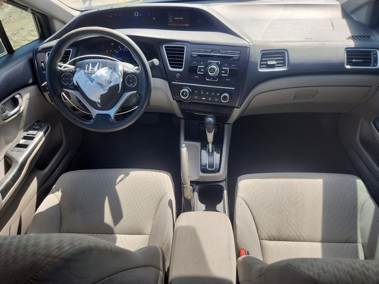 2015 HONDA CIVIC LX — Фото 8 из 12