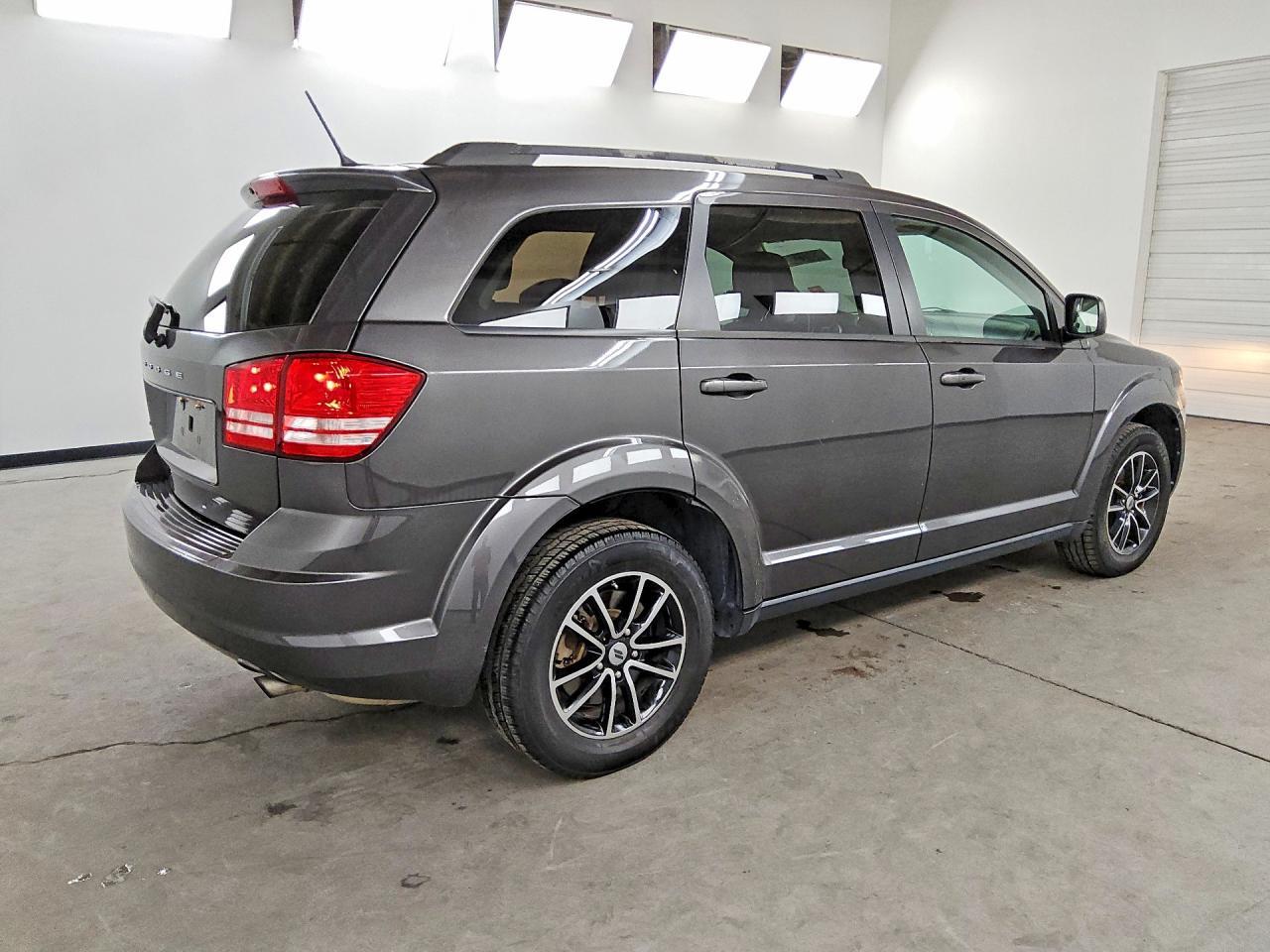 2018 DODGE JOURNEY SE — Фото 3 из 13