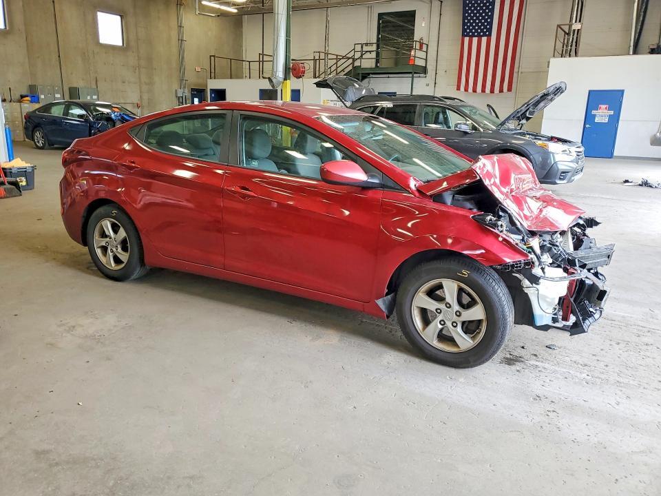 2015 HYUNDAI ELANTRA SE — Фото 4 из 15