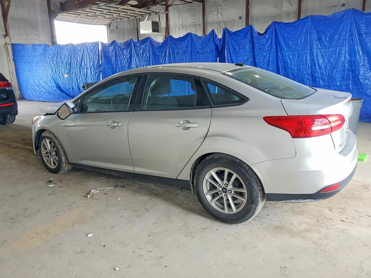 2018 FORD FOCUS SE — Фото 2 из 12
