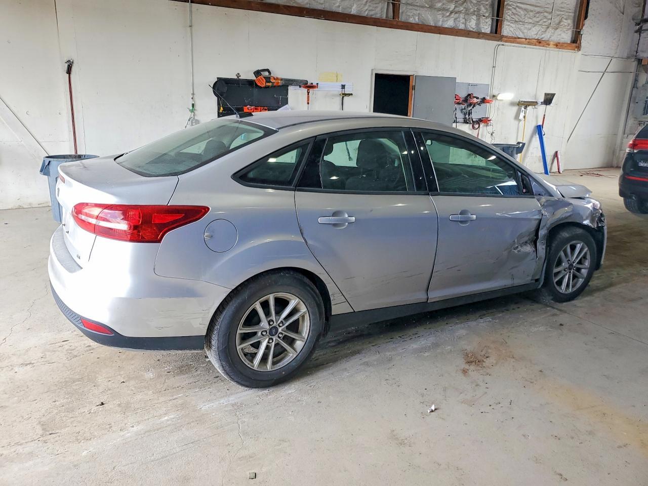2018 FORD FOCUS SE — Фото 3 из 12