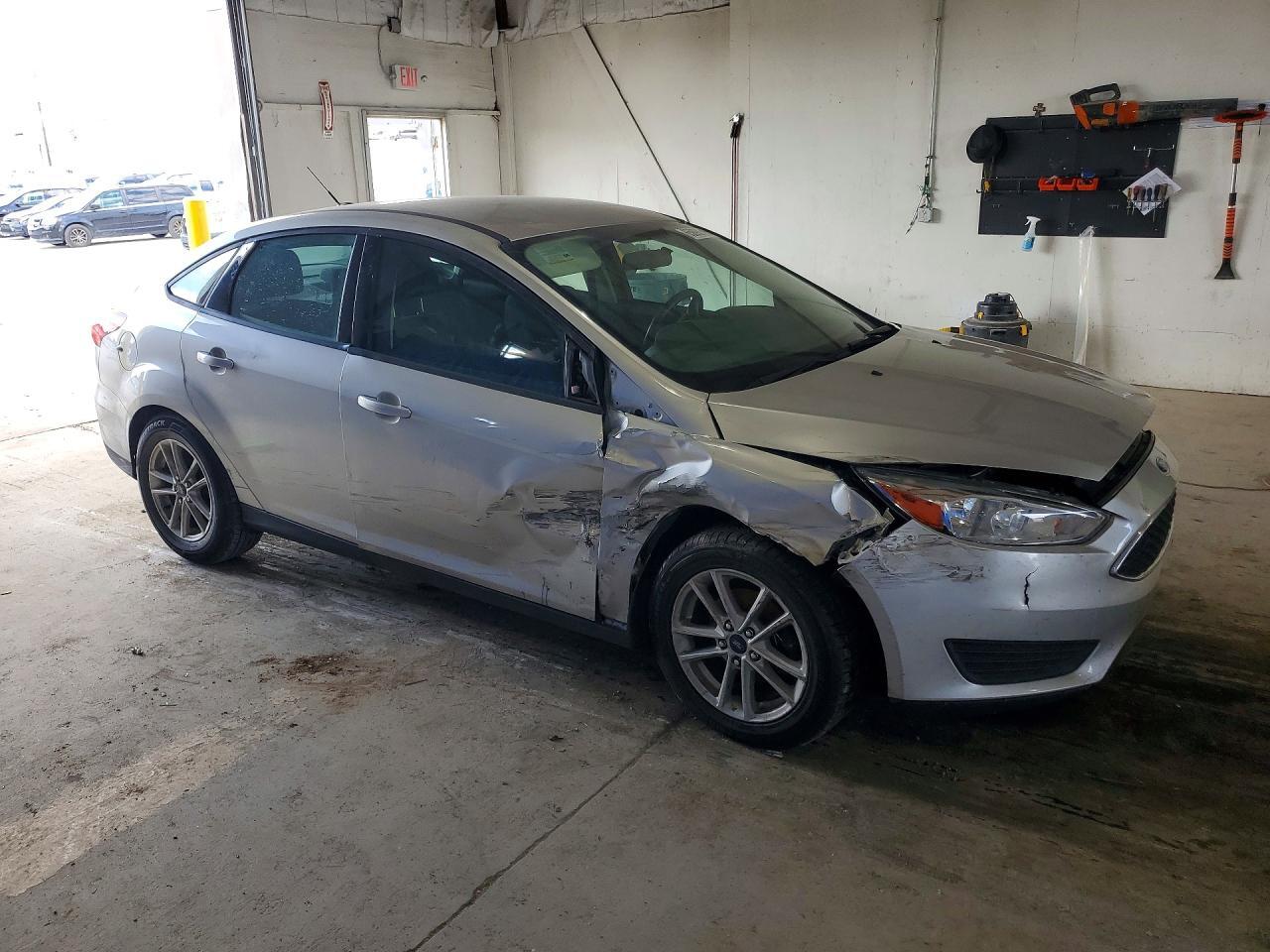 2018 FORD FOCUS SE — Фото 4 из 12