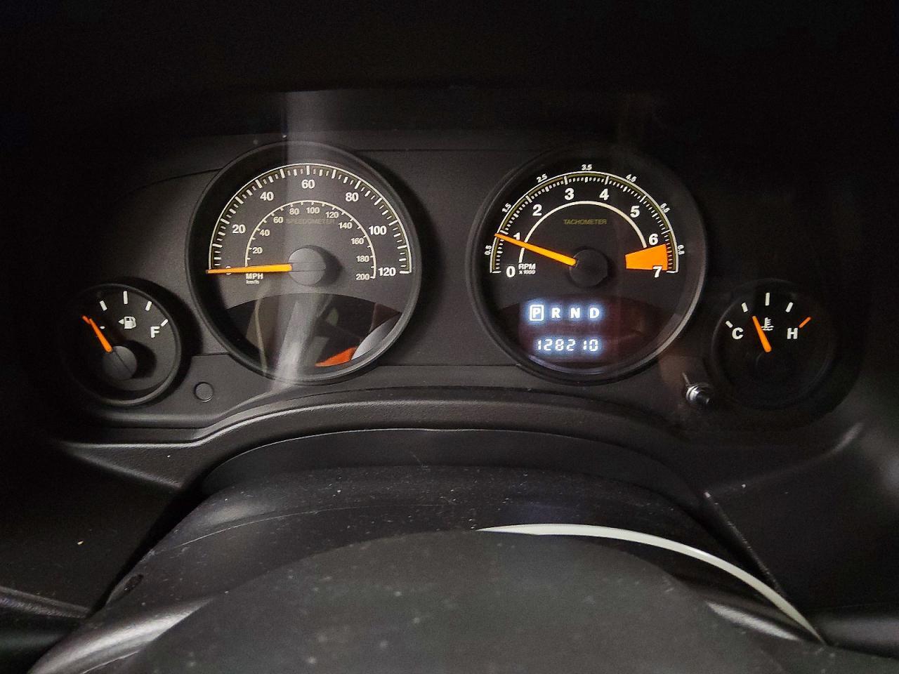 2015 JEEP PATRIOT SPORT — Фото 9 из 13