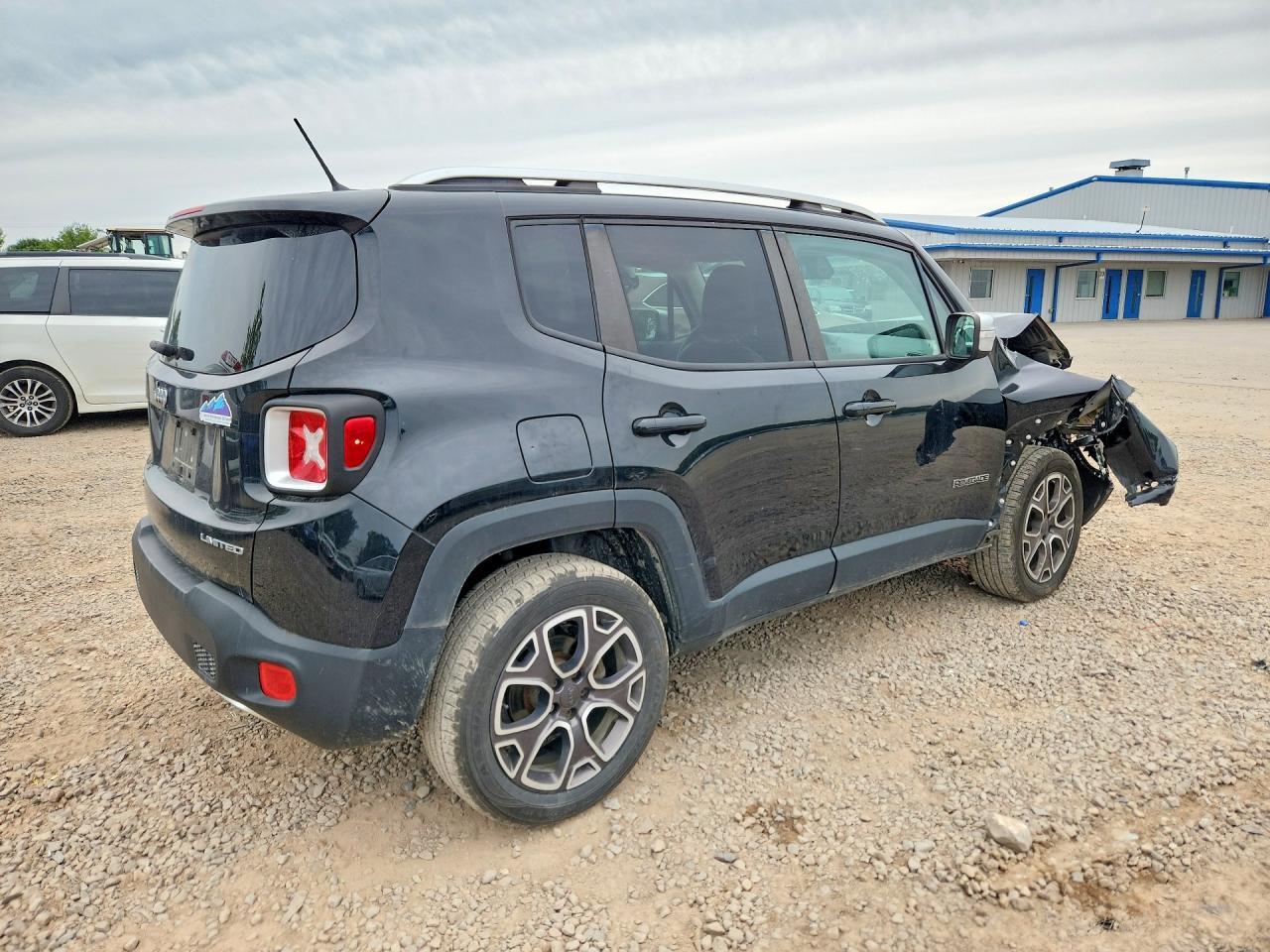 2015 JEEP RENEGADE LIMITED — Фото 3 из 13