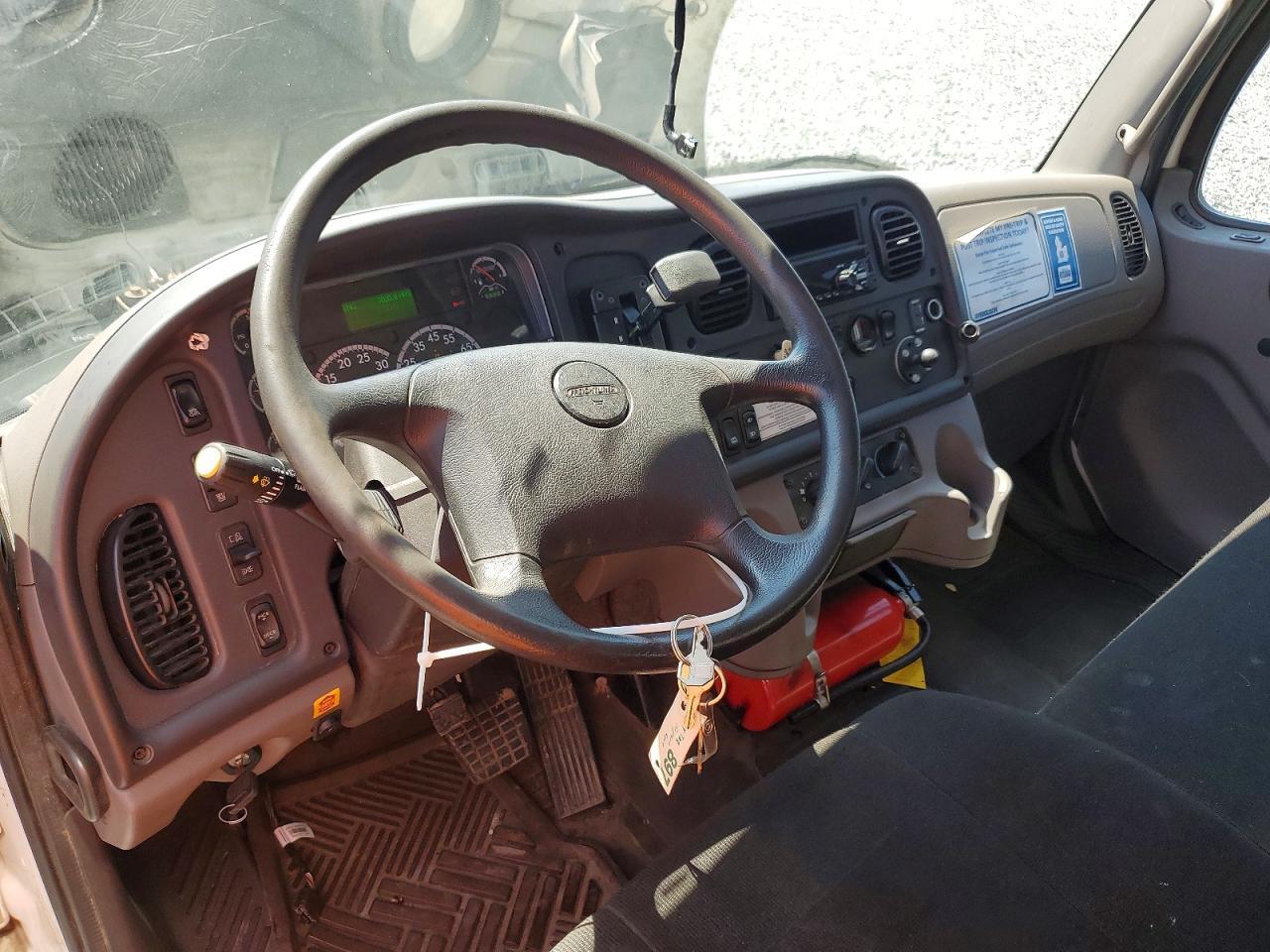 2018 FREIGHTLINER BUSINESS CLASS M2 BOX TRUCK — Фото 8 из 13