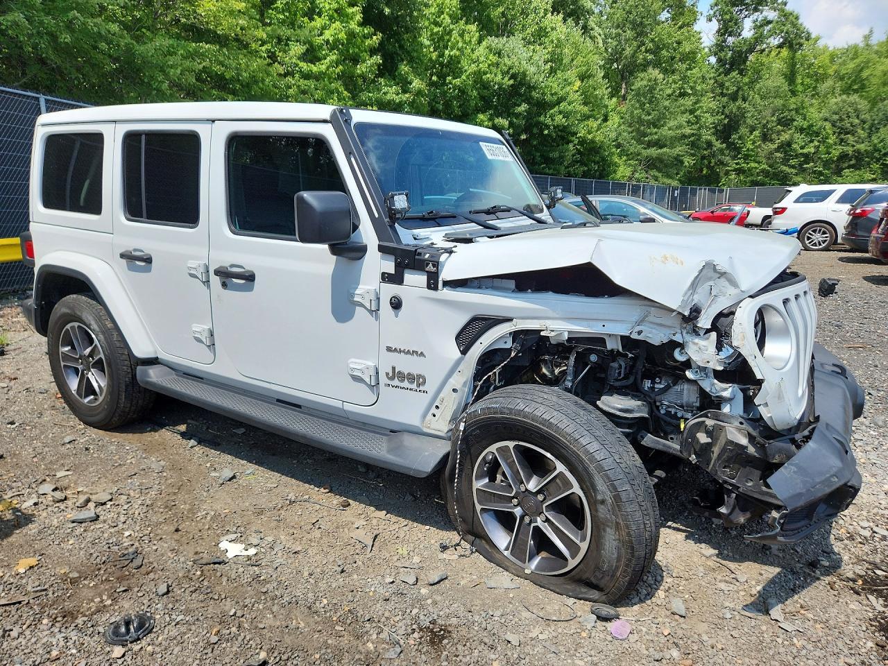 2023 JEEP WRANGLER SAHARA — Фото 4 из 12