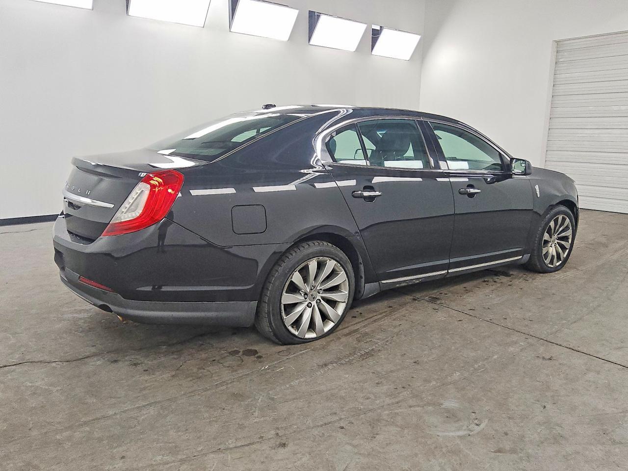 2015 LINCOLN MKS — Фото 3 из 12