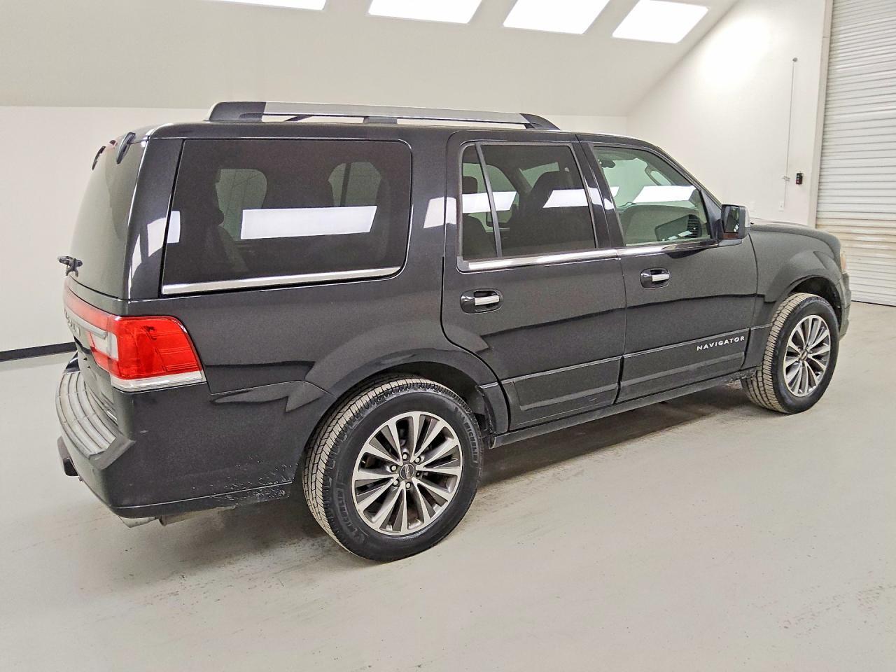 2015 LINCOLN NAVIGATOR — Фото 3 из 13