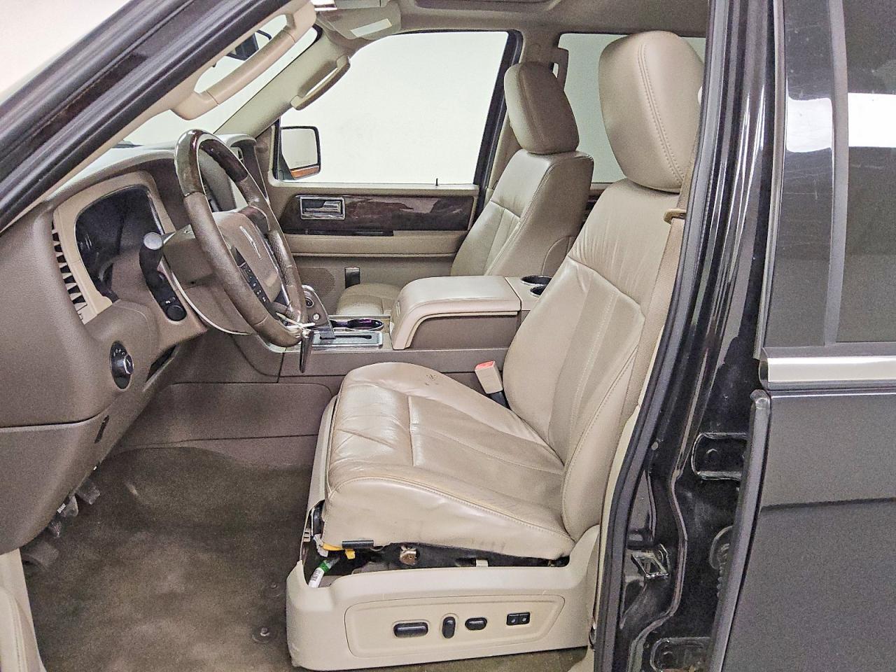 2015 LINCOLN NAVIGATOR — Фото 7 из 13