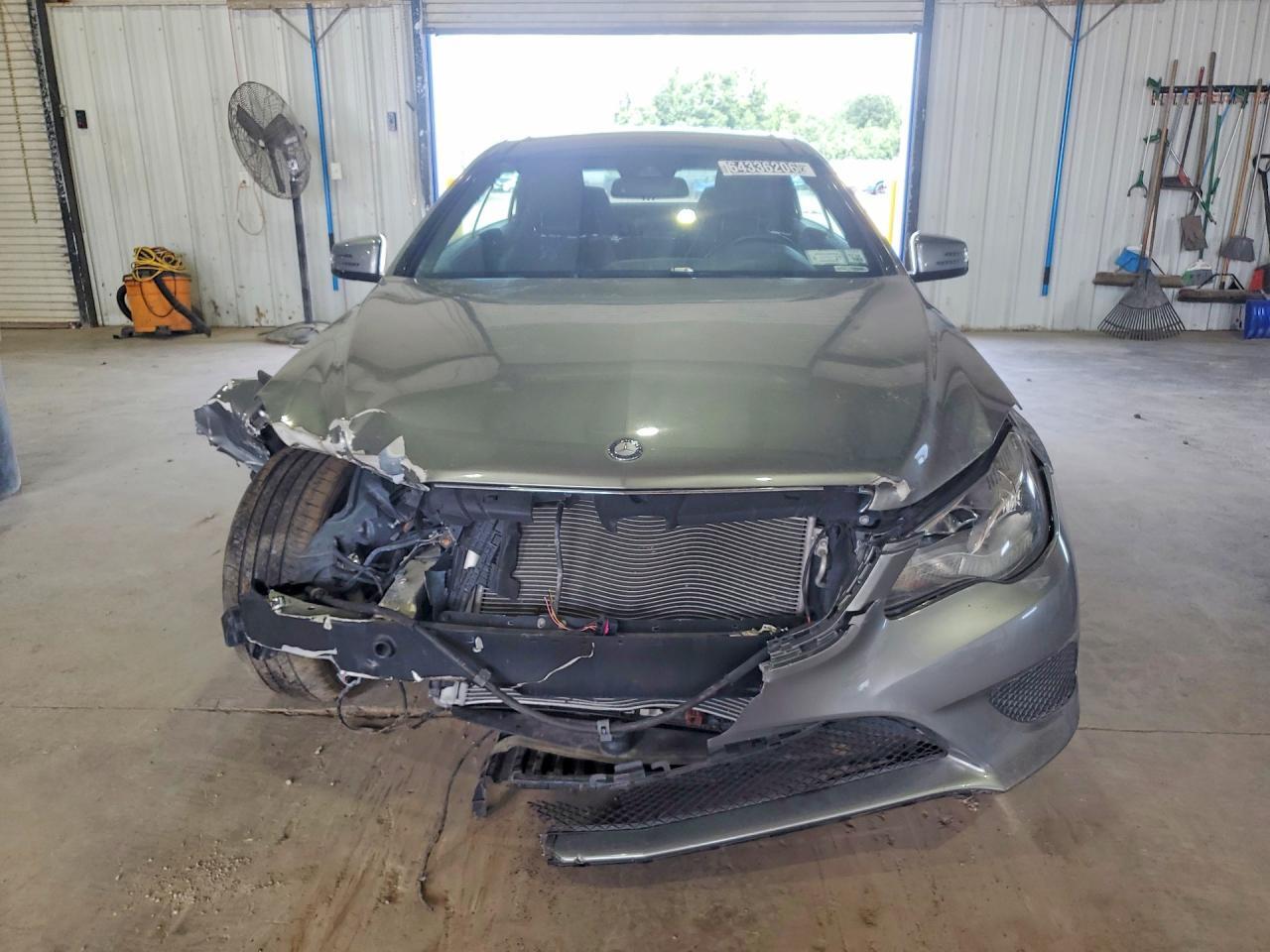 2015 MERCEDES-BENZ E 400 4MATIC — Фото 5 из 12