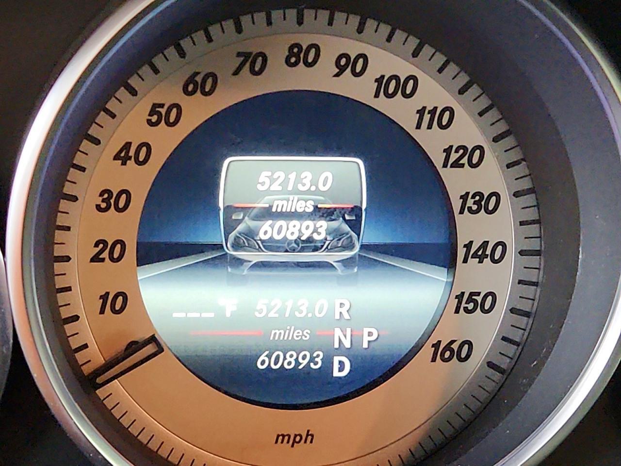 2015 MERCEDES-BENZ E 400 4MATIC — Фото 9 из 12