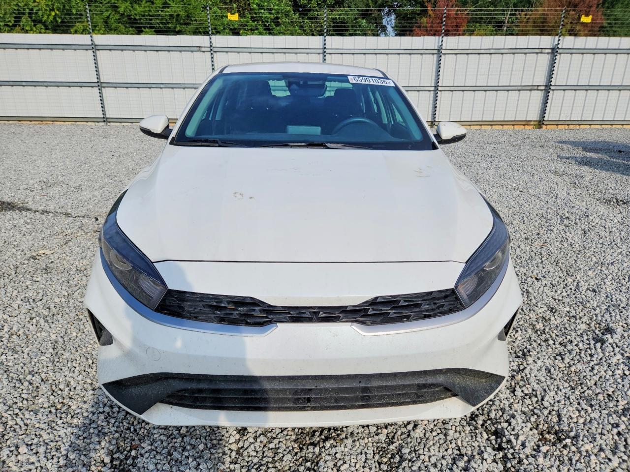 2023 KIA FORTE LXS — Фото 5 из 12