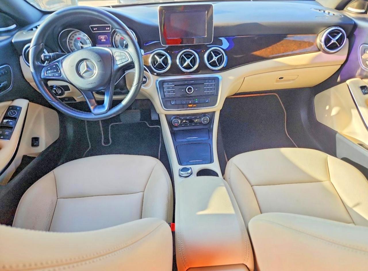 2015 MERCEDES-BENZ CLA 250 4MATIC — Фото 8 из 12