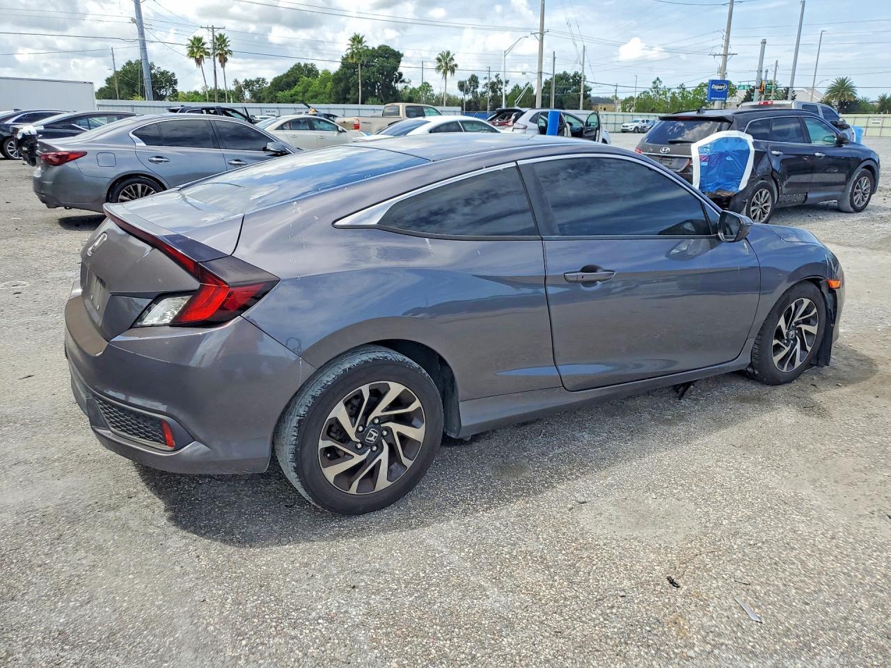 2018 HONDA CIVIC LX — Фото 3 из 13