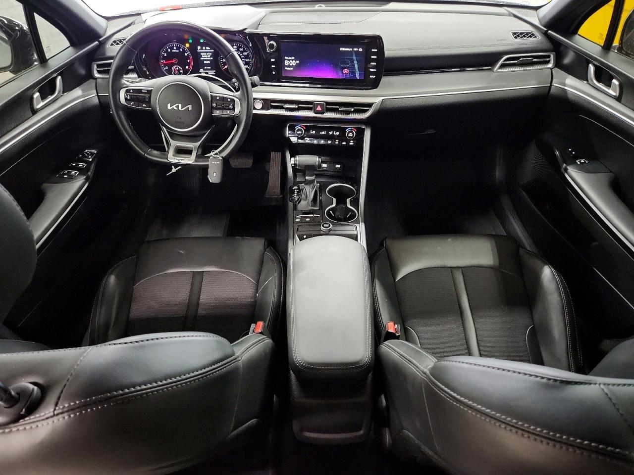 2023 KIA K5 GT LINE — Фото 8 из 12