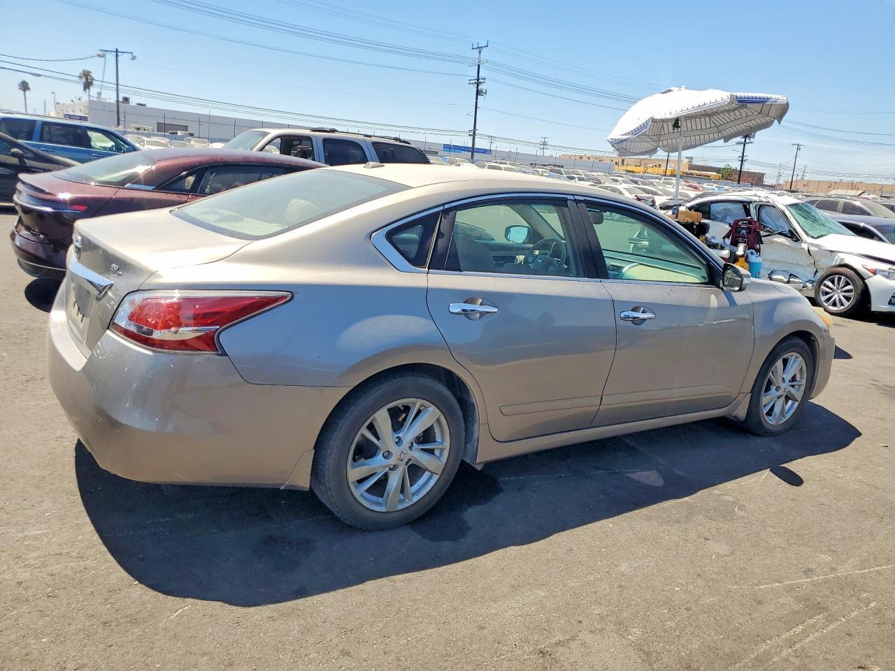 2015 NISSAN ALTIMA 2.5 SL — Фото 3 из 12