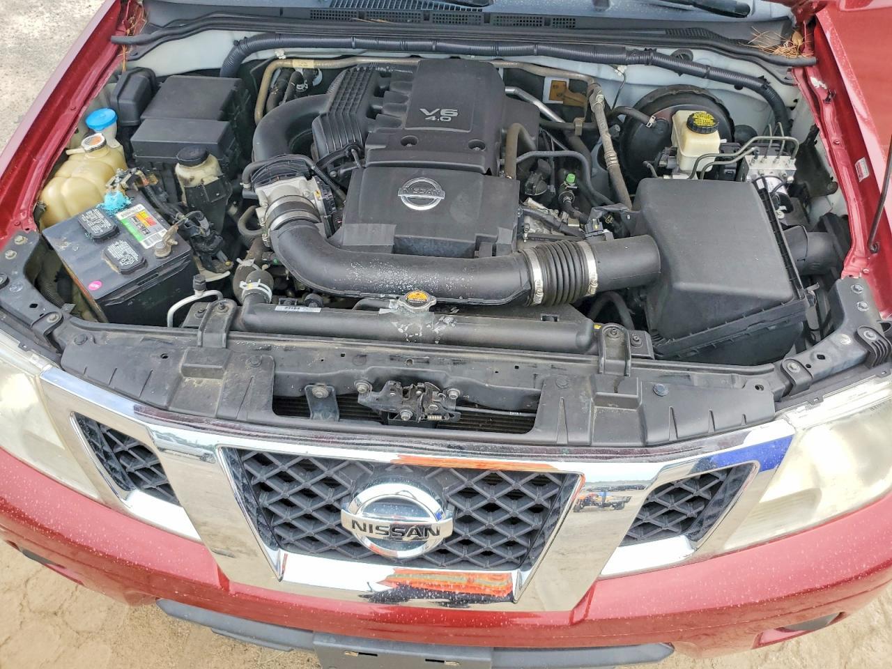 2015 NISSAN FRONTIER SV — Фото 11 из 13