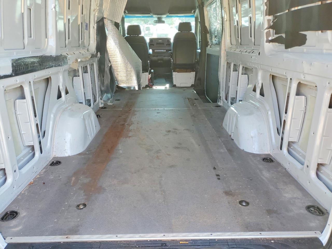 2023 MERCEDES-BENZ SPRINTER 2500 DELIVERY VAN — Фото 10 из 13