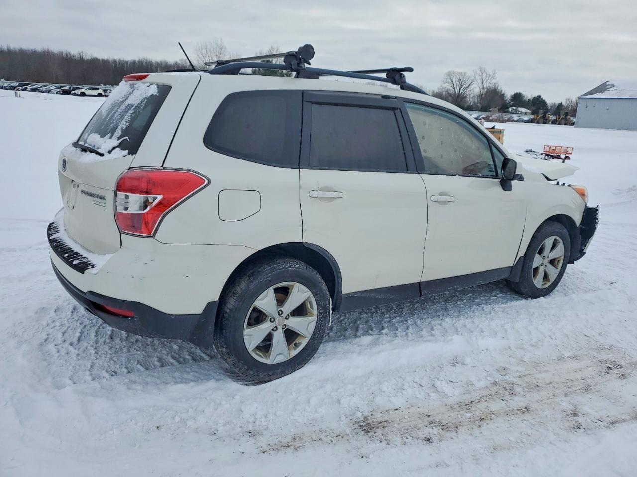 2015 SUBARU FORESTER 2.5I PREMIUM — Фото 9 из 16