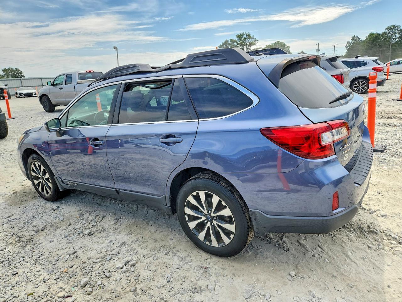 2015 SUBARU OUTBACK 2.5I LIMITED — Фото 2 из 13