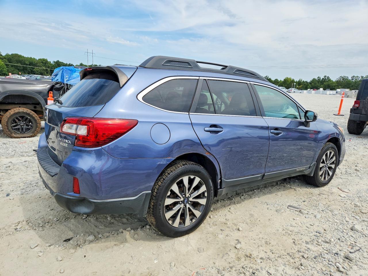 2015 SUBARU OUTBACK 2.5I LIMITED — Фото 3 из 13