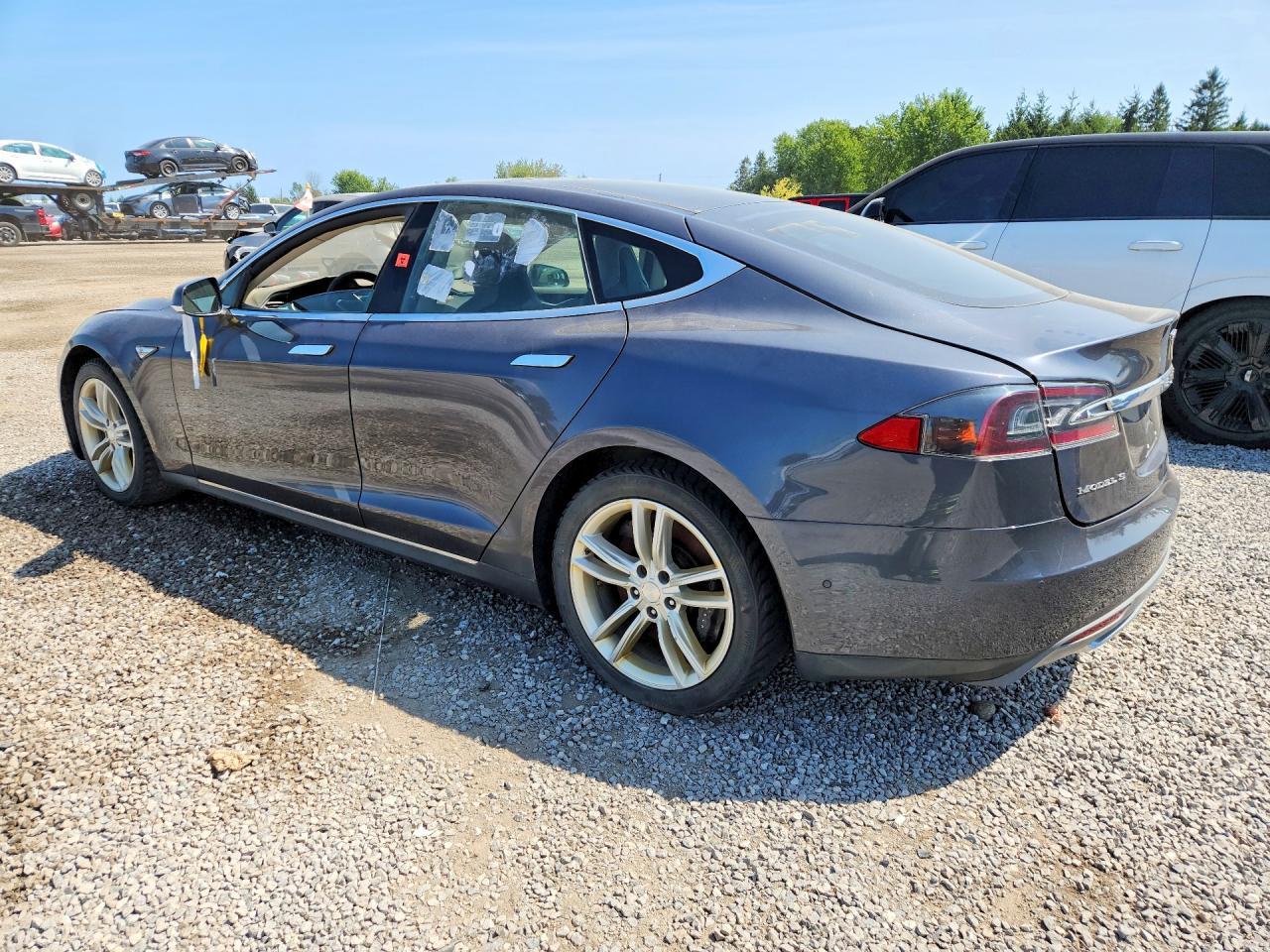 2015 TESLA MODEL S 85D — Фото 2 из 12