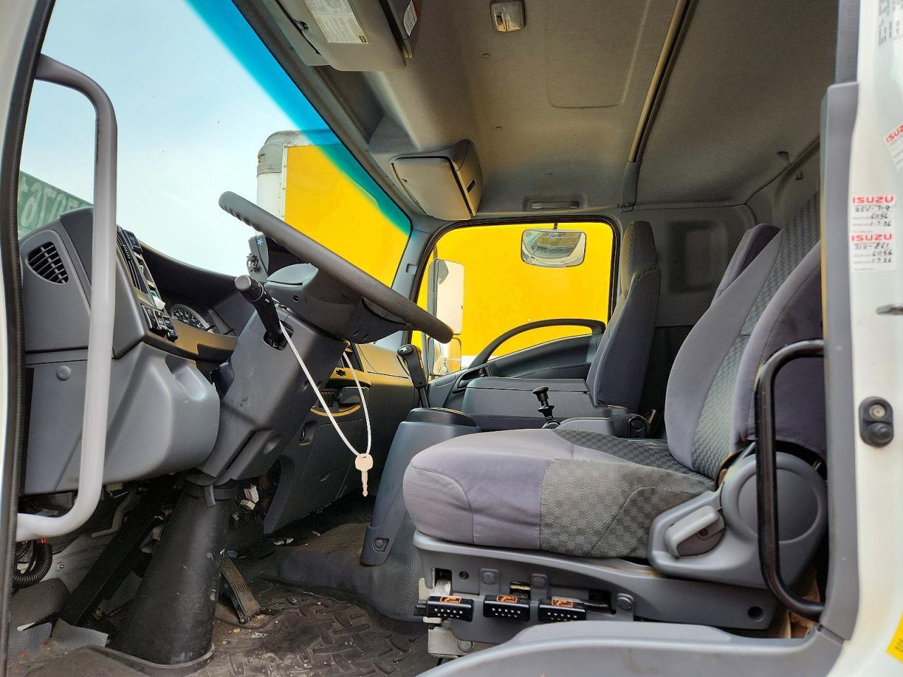2018 ISUZU FTR REFRIGERATED BOX TRUCK — Фото 7 из 13