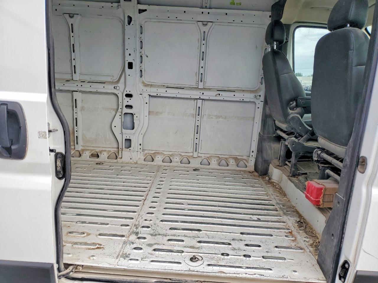 3C6LRVDG4PE571717 2023 RAM PROMASTER 2500 photo no. 11
