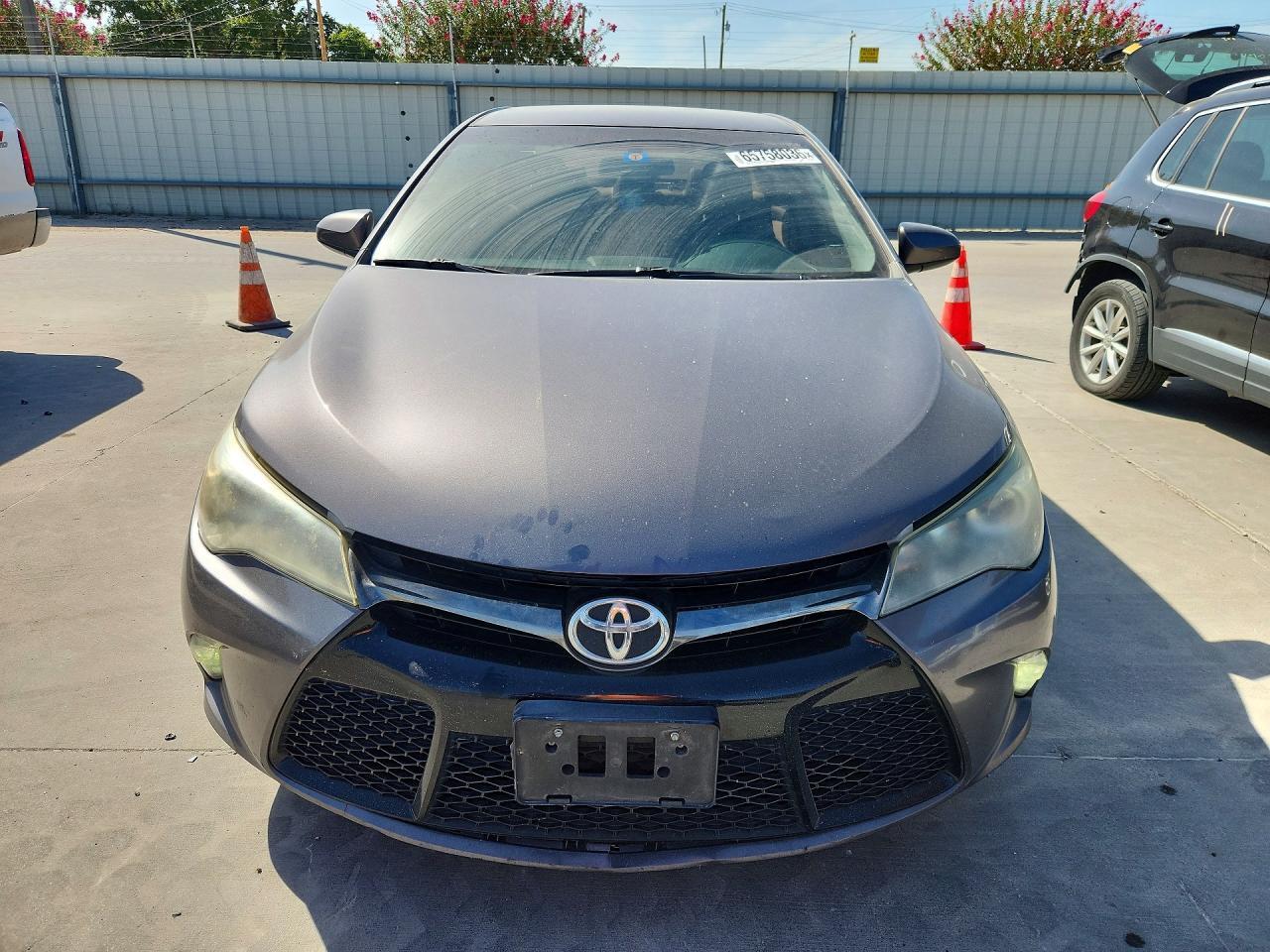 2015 TOYOTA CAMRY XSE — Фото 5 из 12
