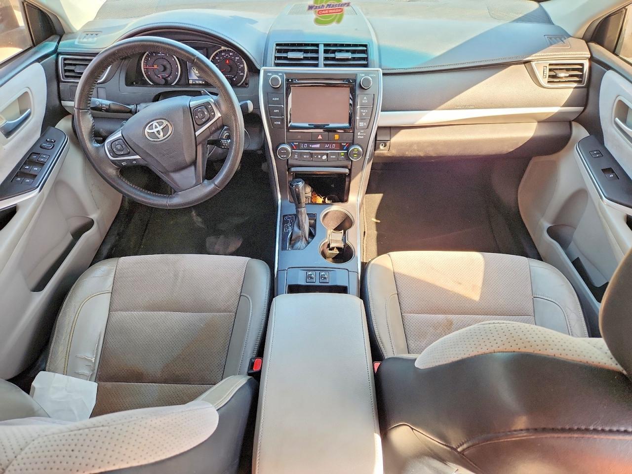 2015 TOYOTA CAMRY XSE — Фото 8 из 12