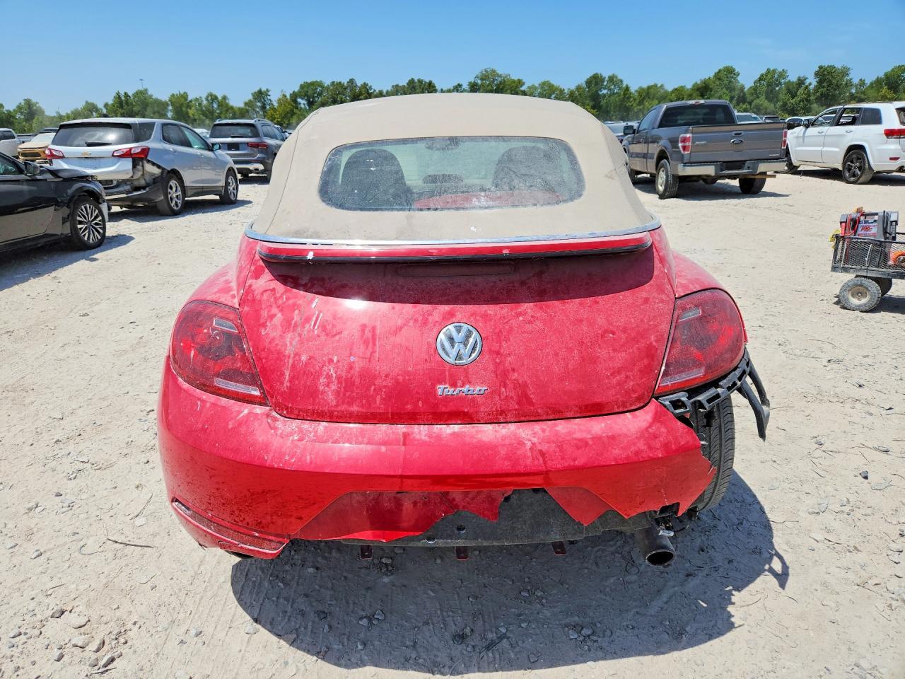 2015 VOLKSWAGEN BEETLE R-LINE — Фото 6 из 12