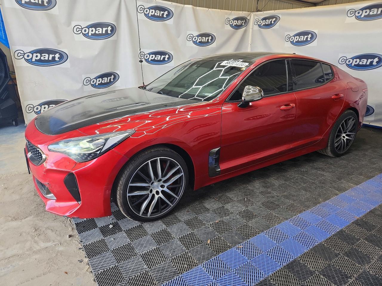 2018 KIA STINGER GT2
