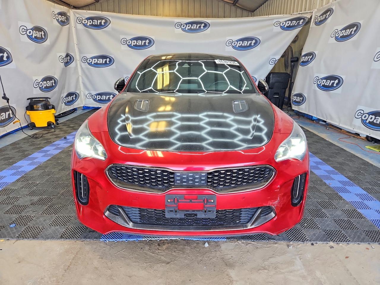 2018 KIA STINGER GT2 — Фото 5 из 12