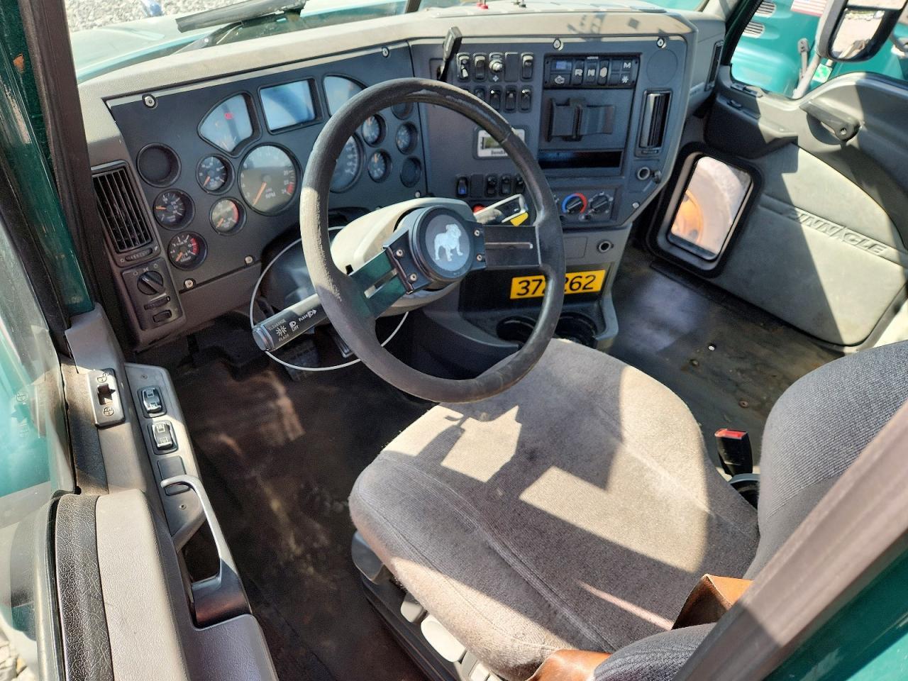 2018 MACK CXU612 SEMI TRUCK — Фото 8 из 13