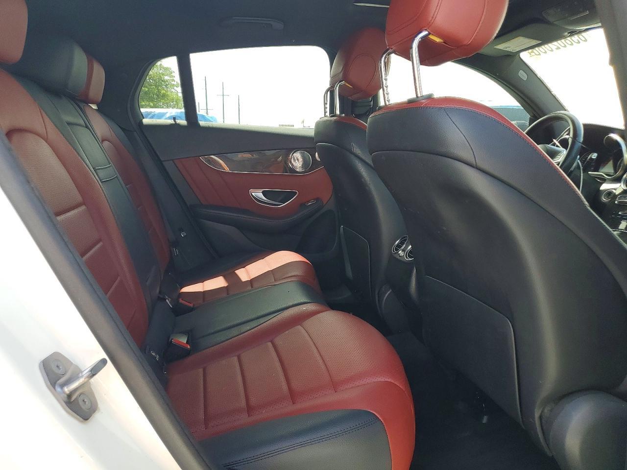 2018 MERCEDES-BENZ GLC COUPE 300 4MATIC — Фото 11 из 13
