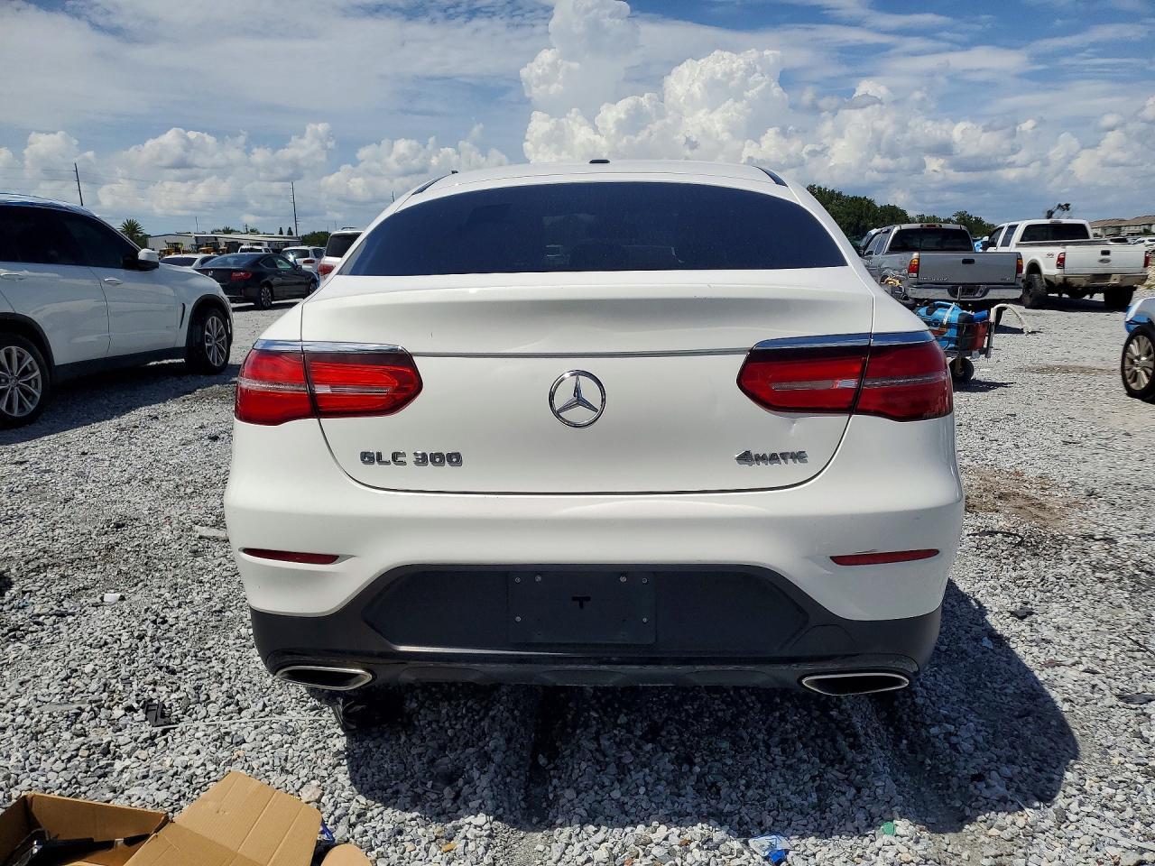 2018 MERCEDES-BENZ GLC COUPE 300 4MATIC — Фото 6 из 13