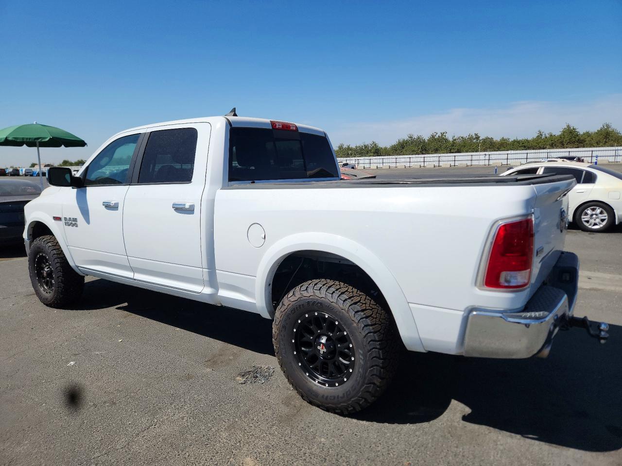 2018 RAM 1500 LARAMIE — Фото 2 из 12