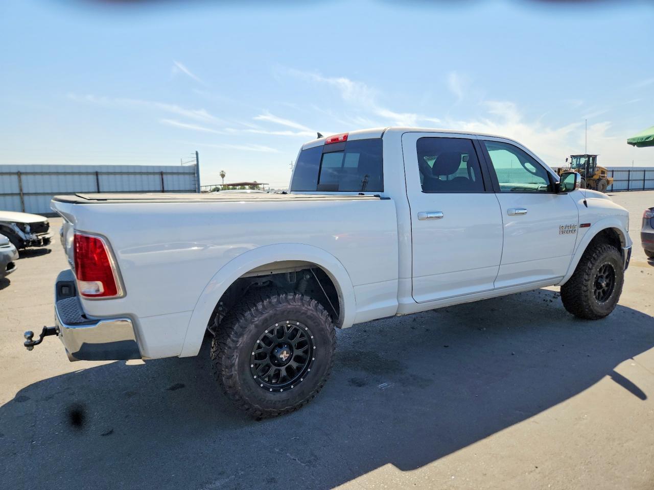 2018 RAM 1500 LARAMIE — Фото 3 из 12