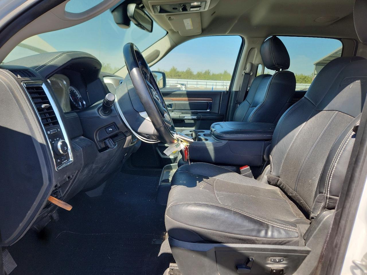 2018 RAM 1500 LARAMIE — Фото 7 из 12
