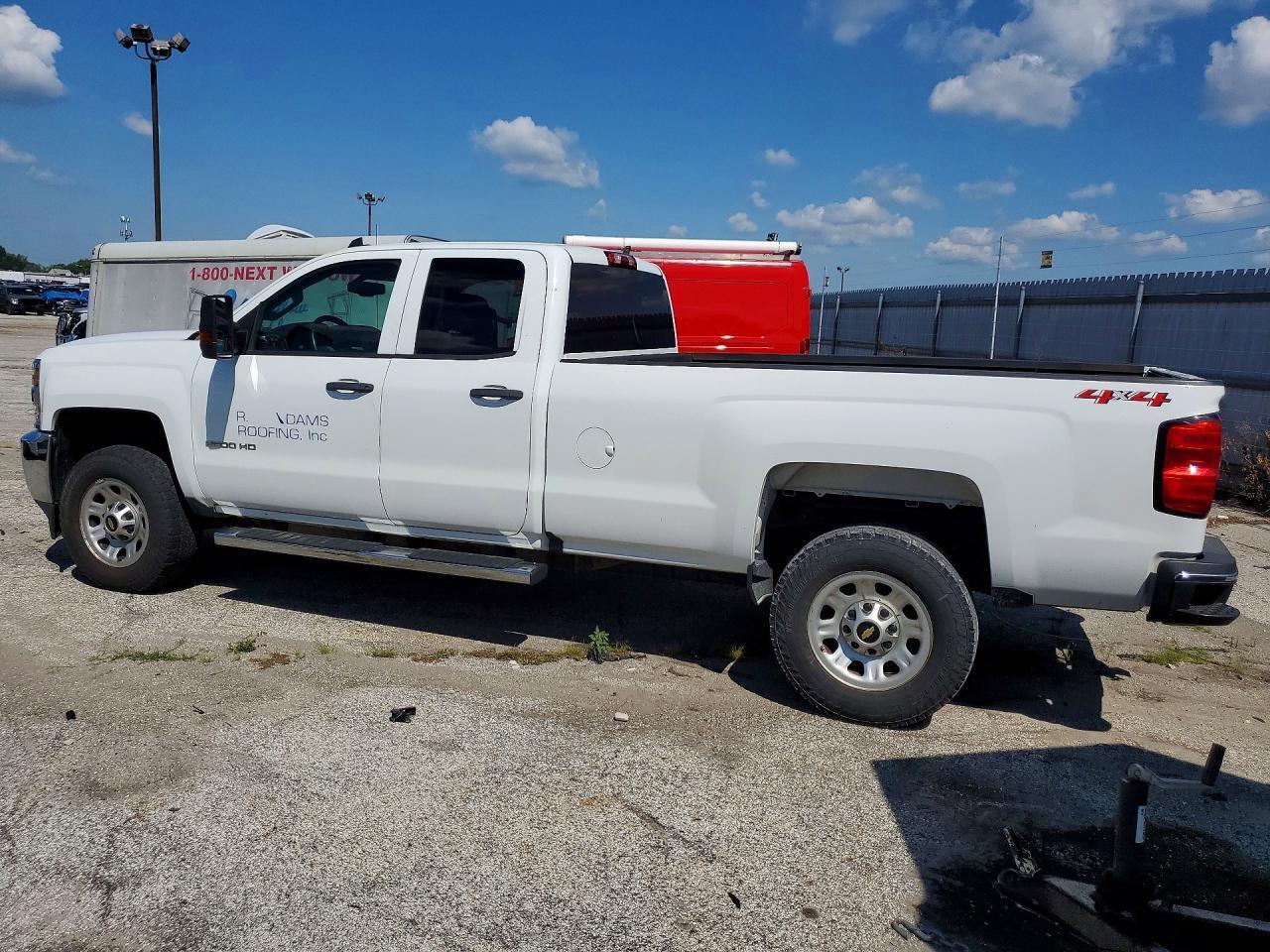 2019 CHEVROLET SILVERADO K2500 HEAVY DUTY — Фото 2 из 12