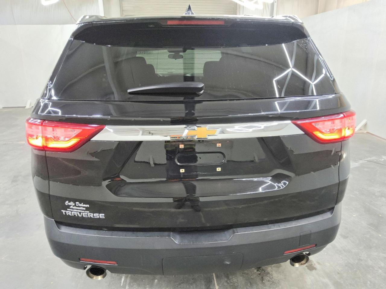 2019 CHEVROLET TRAVERSE LS — Фото 6 из 13