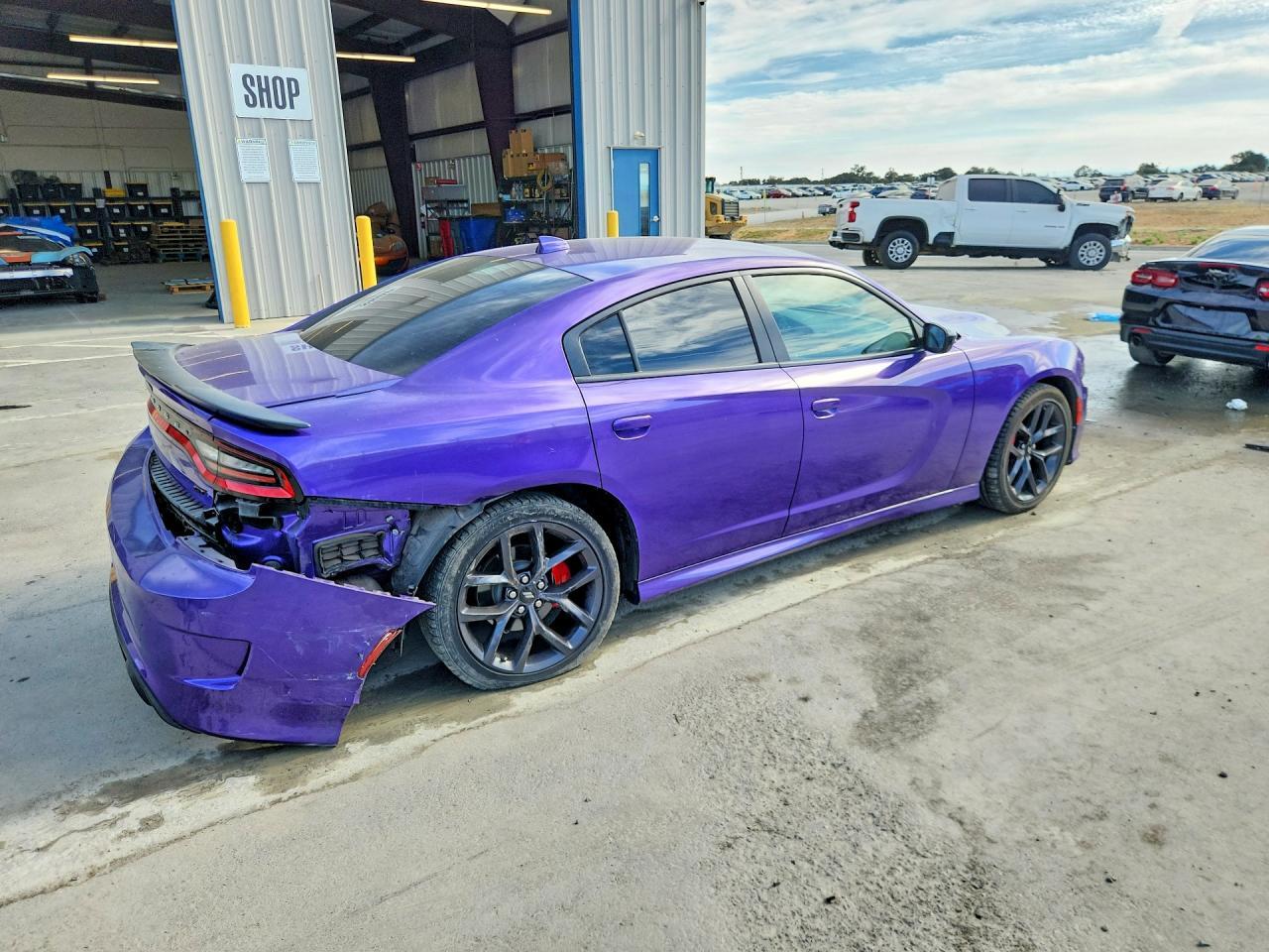 2019 DODGE CHARGER GT — Фото 3 из 12